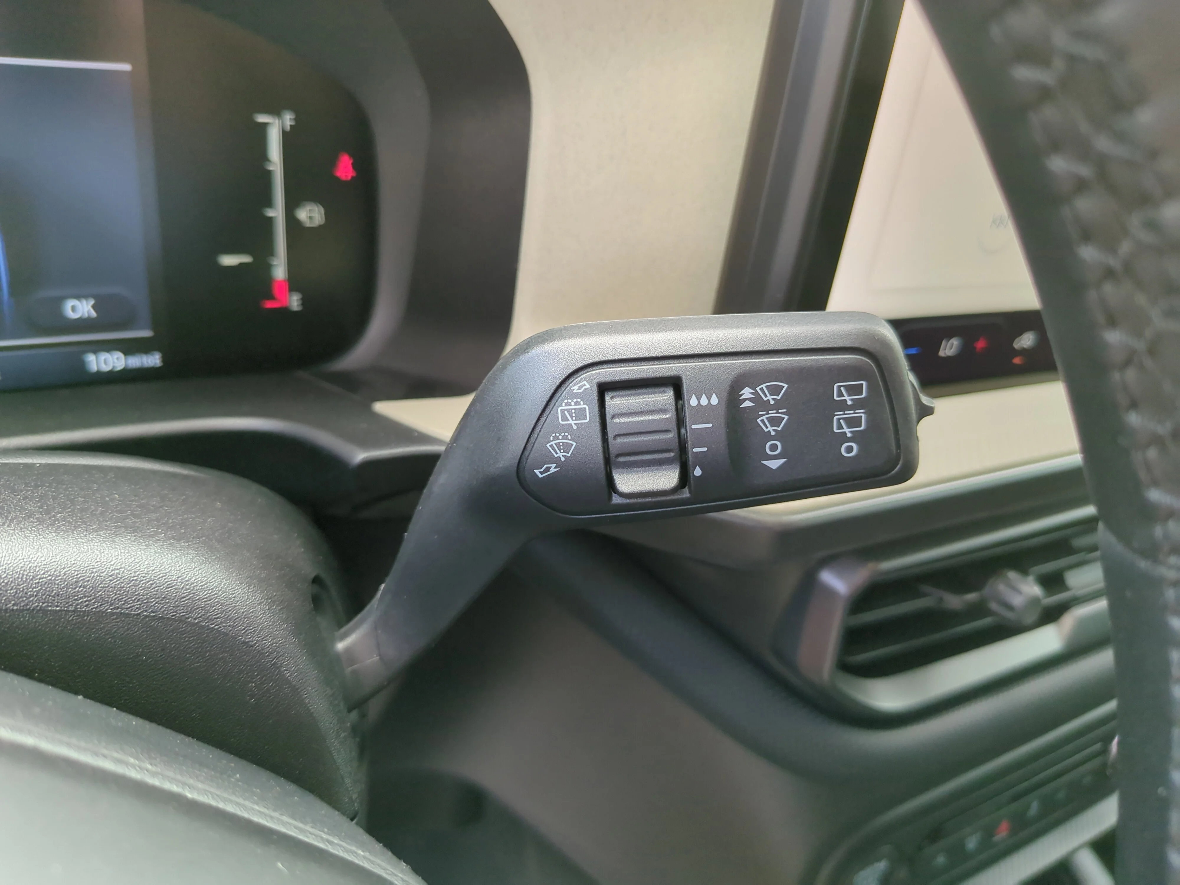 New 2026 Azure Gray Metallic Tri-Coat Ford Big Bend® image 30