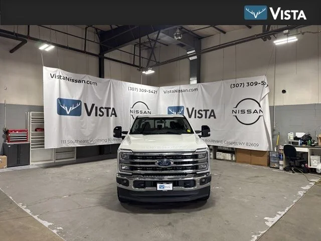 Used 2024 Oxford White Ford Lariat image 1