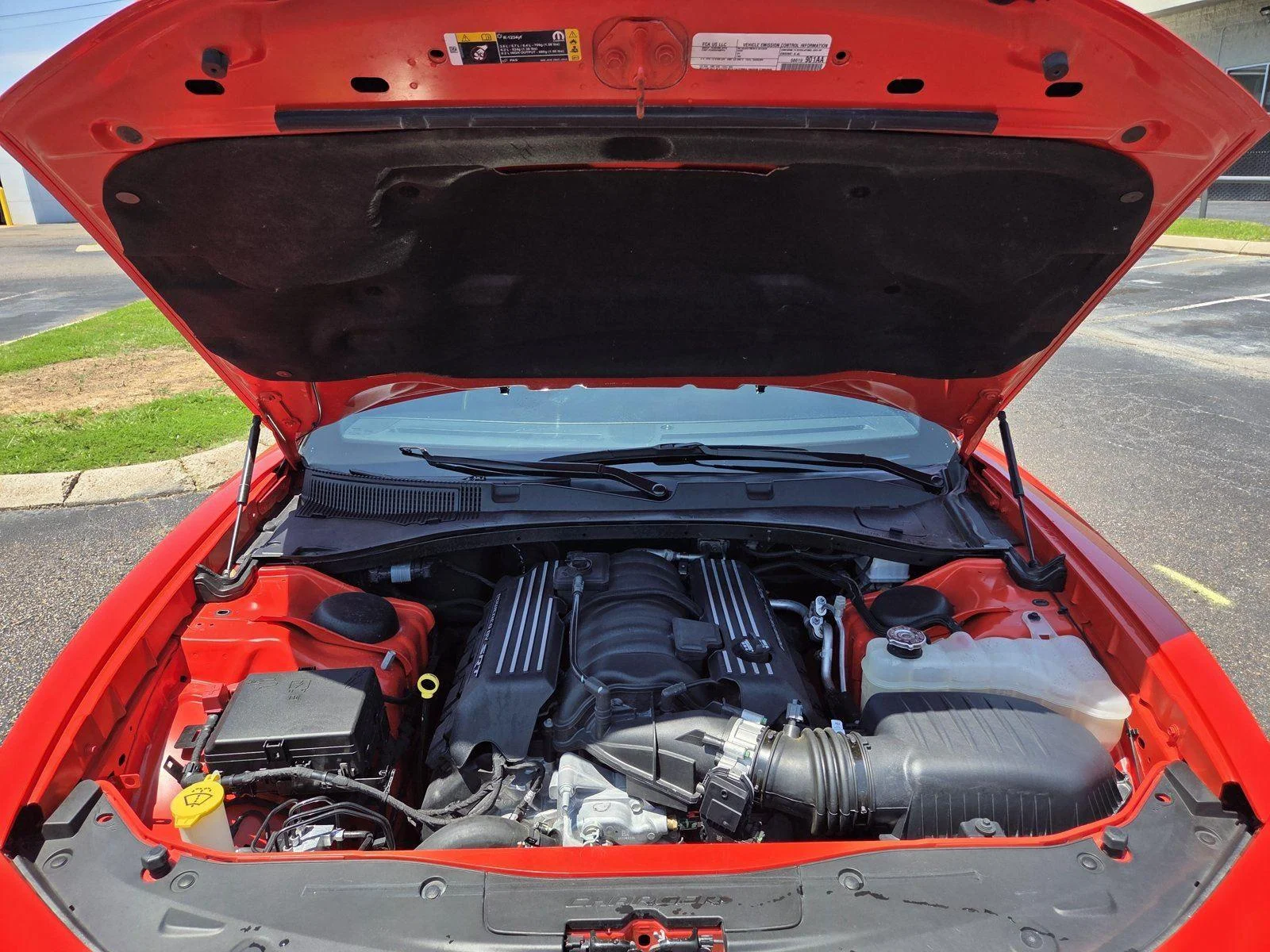 Used 2023 Go Mango Dodge Scat Pack image 29