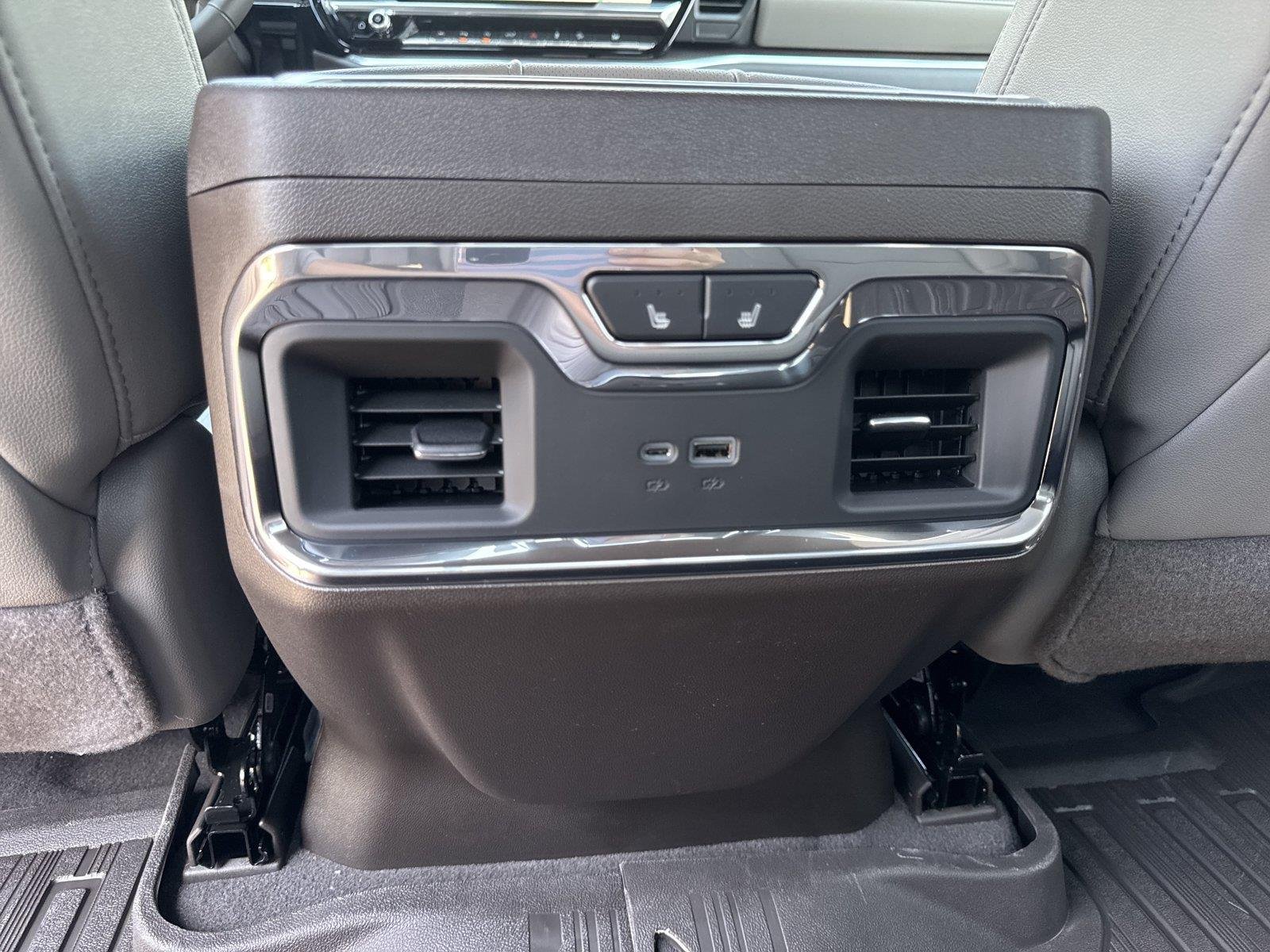 New 2026 Onyx Black GMC SLT image 32