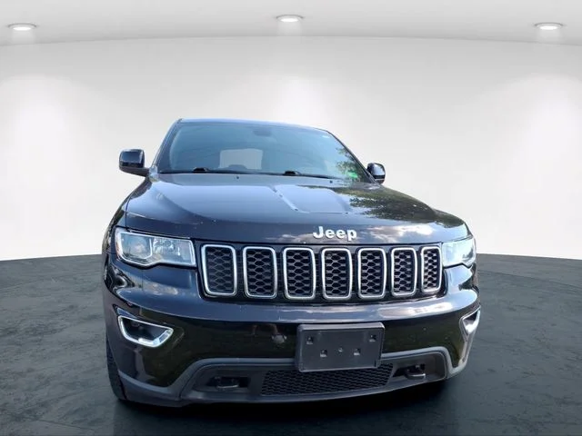 Used 2021 Black Jeep Laredo E image 7