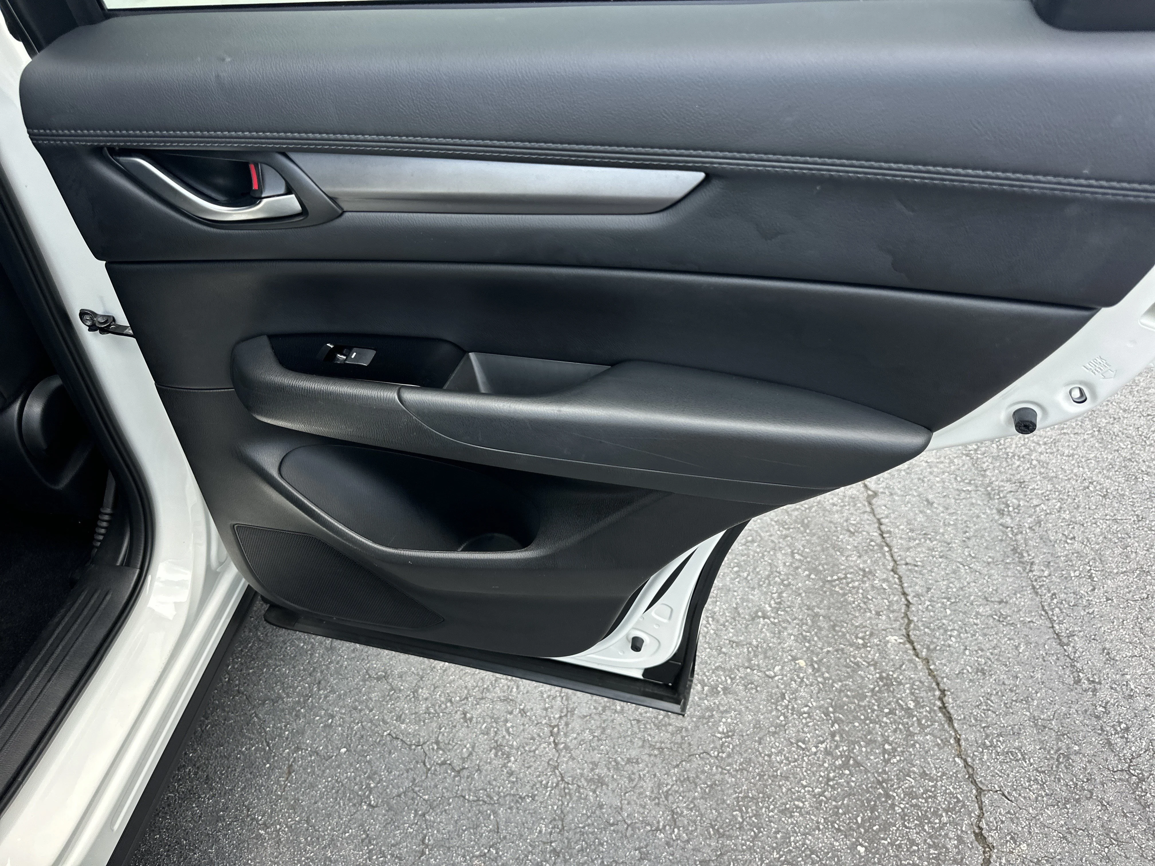 Used 2021 Snowflake White Pearl Mica Mazda Touring image 16