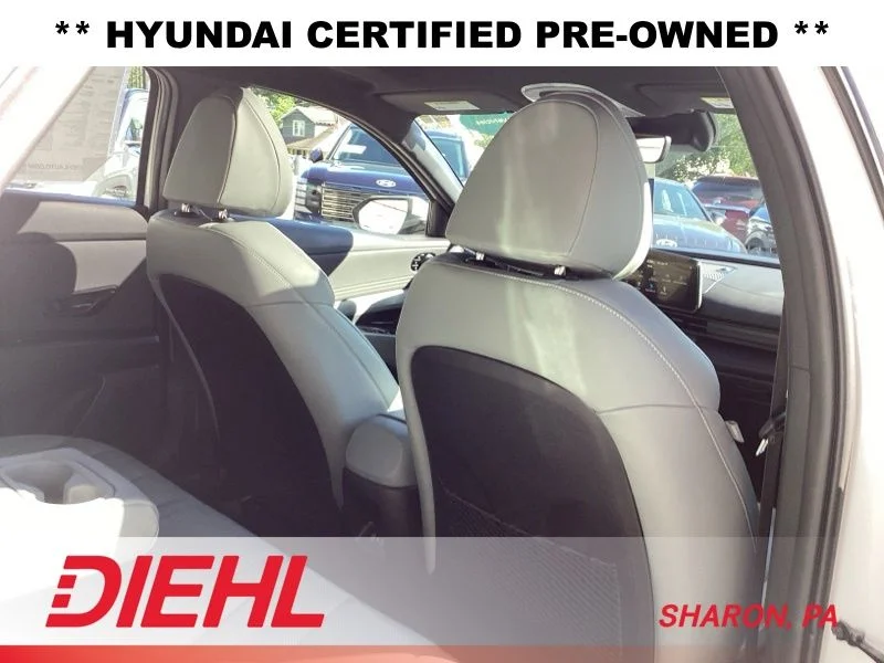 Used 2025 White Hyundai Limited image 13