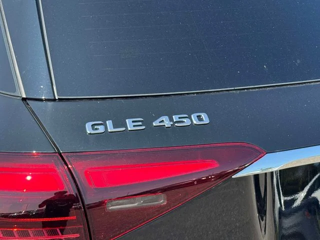 New 2026 Black Mercedes-Benz GLE 450 image 10