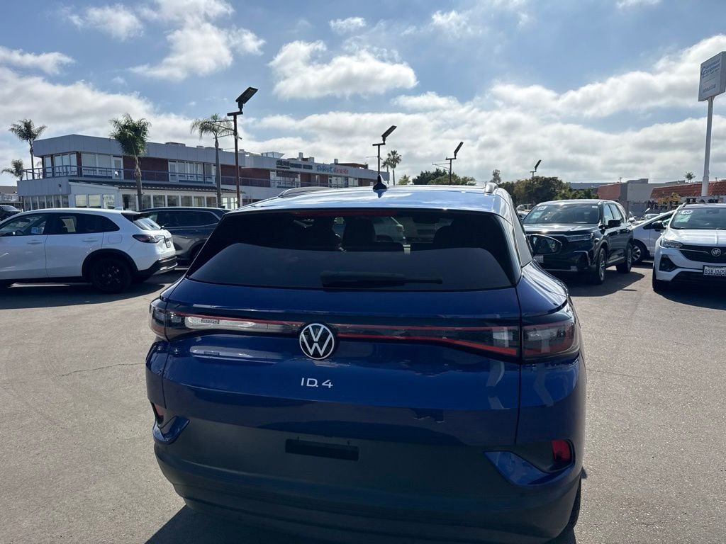 Used 2021 Blue Metallic Volkswagen Pro S image 7