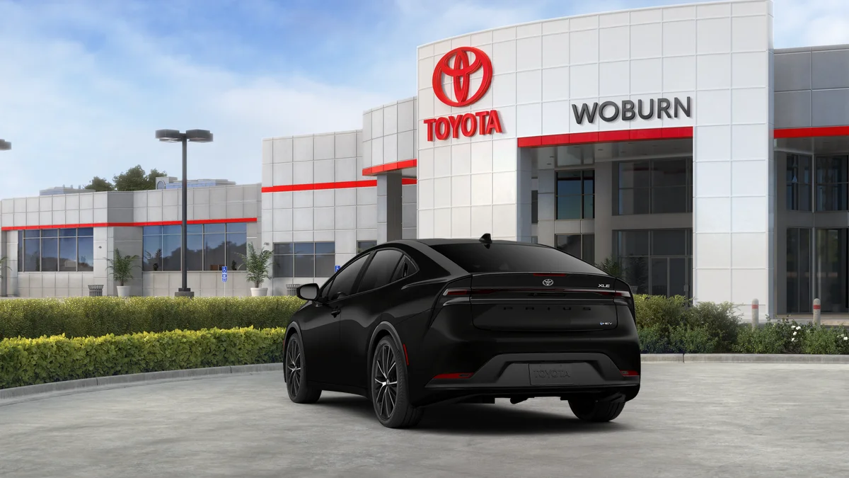 New 2027 Inked Toyota XLE image 7