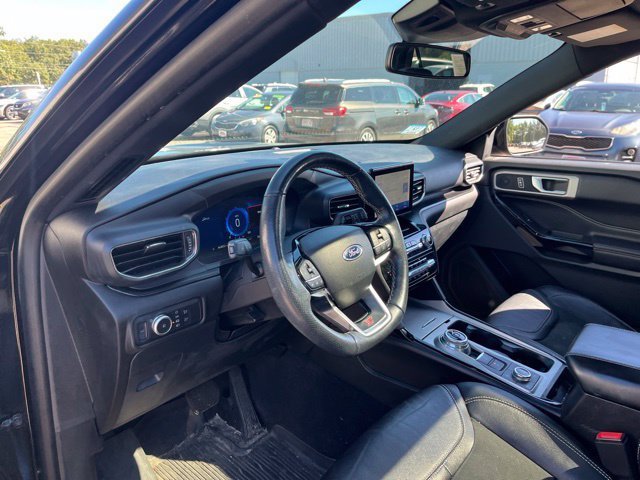 Used 2022 Black Metallic Ford ST image 10