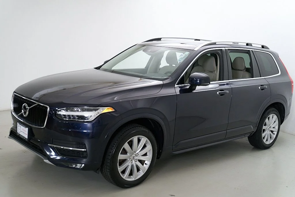 Used 2016 Blue Volvo T6 Momentum image 6