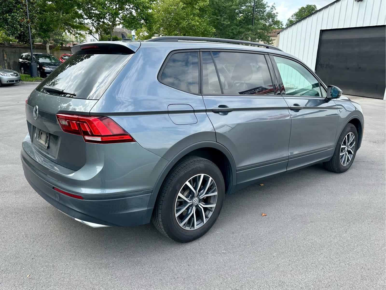Used 2021 Platinum Gray Metallic Volkswagen S image 5