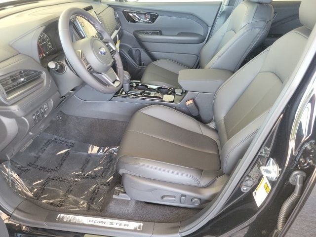 New 2026 CRYSTAL BLACK SILICA Subaru Limited Hybrid image 9