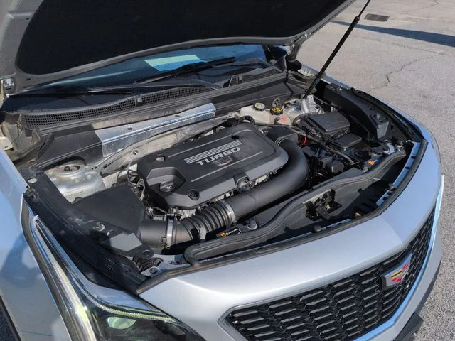 Used 2020 Silver Cadillac Premium Luxury image 38