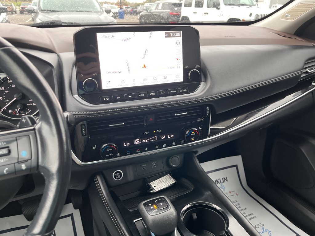 Used 2023 Gray Nissan SL image 16