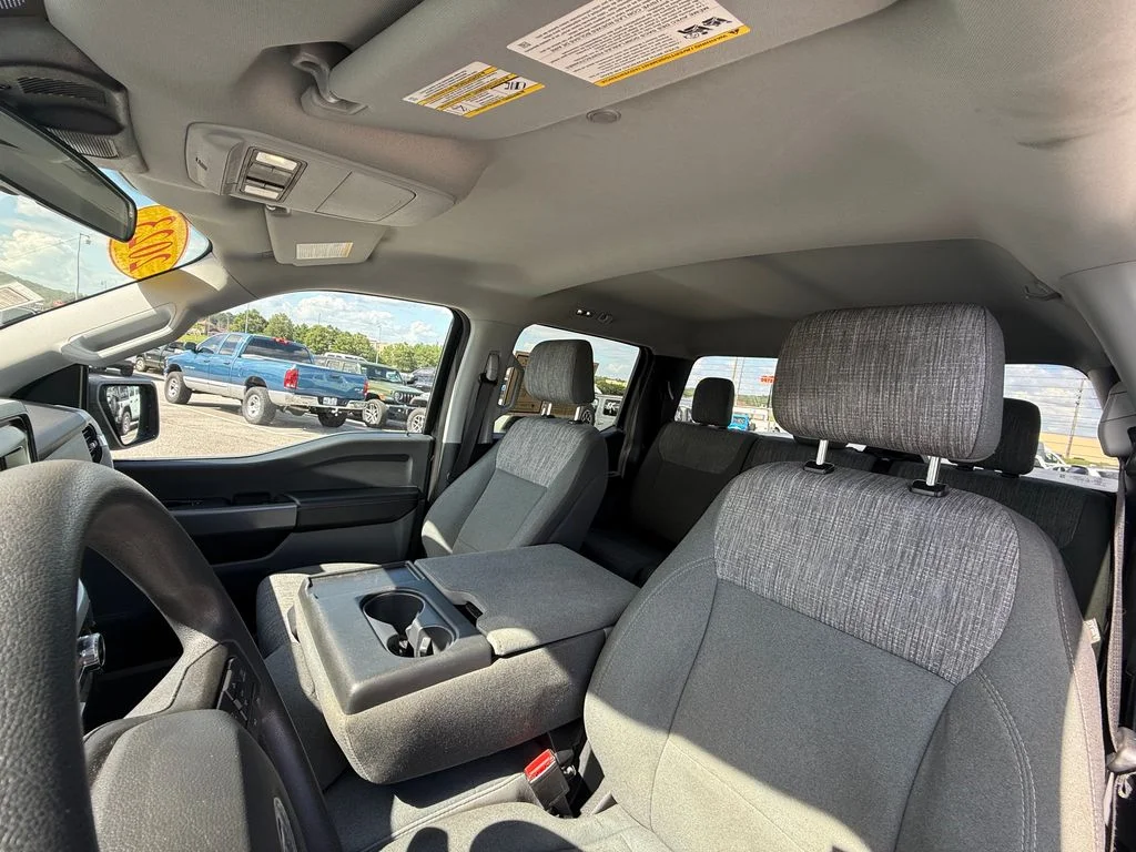 Used 2023 Blue Ford XLT image 21