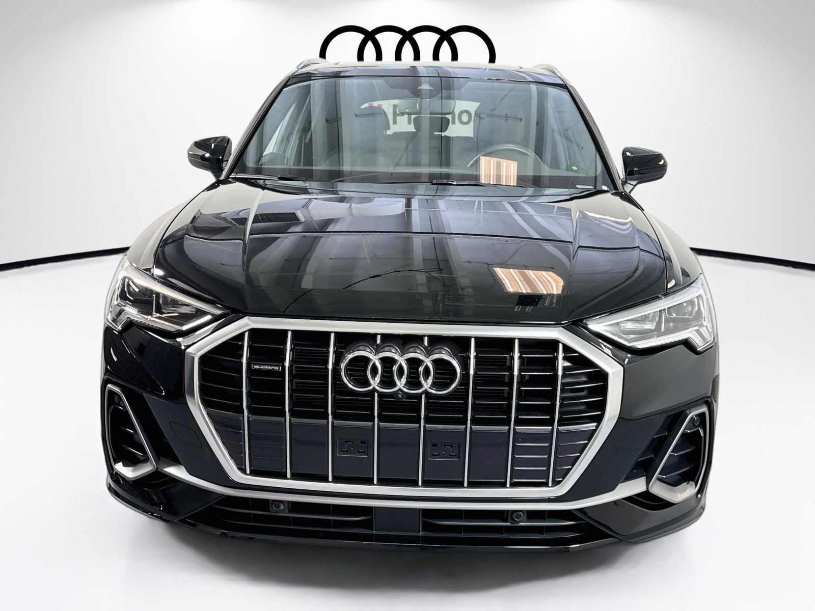 Used 2025 Mythos Black Audi S line Premium Plus image 3