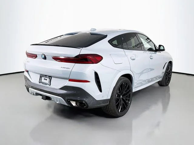 New 2027 Gray BMW xDrive40i image 7