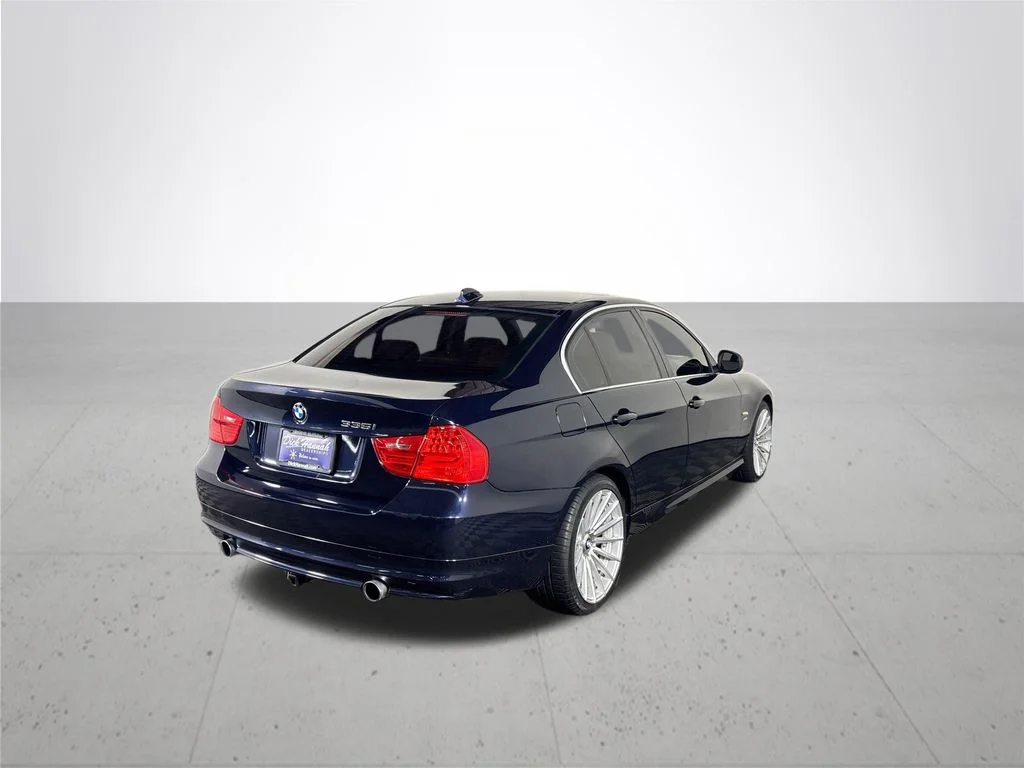 Used 2010 Blue BMW 335i xDrive image 6