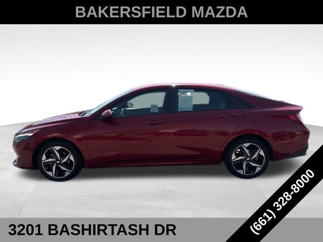 Used 2023 Red Hyundai SEL image 2