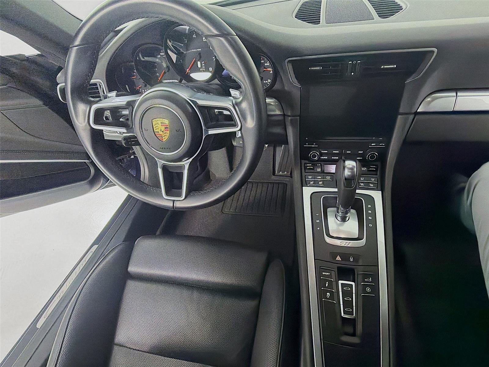 Used 2018 Night Blue Metallic Porsche Carrera S image 17