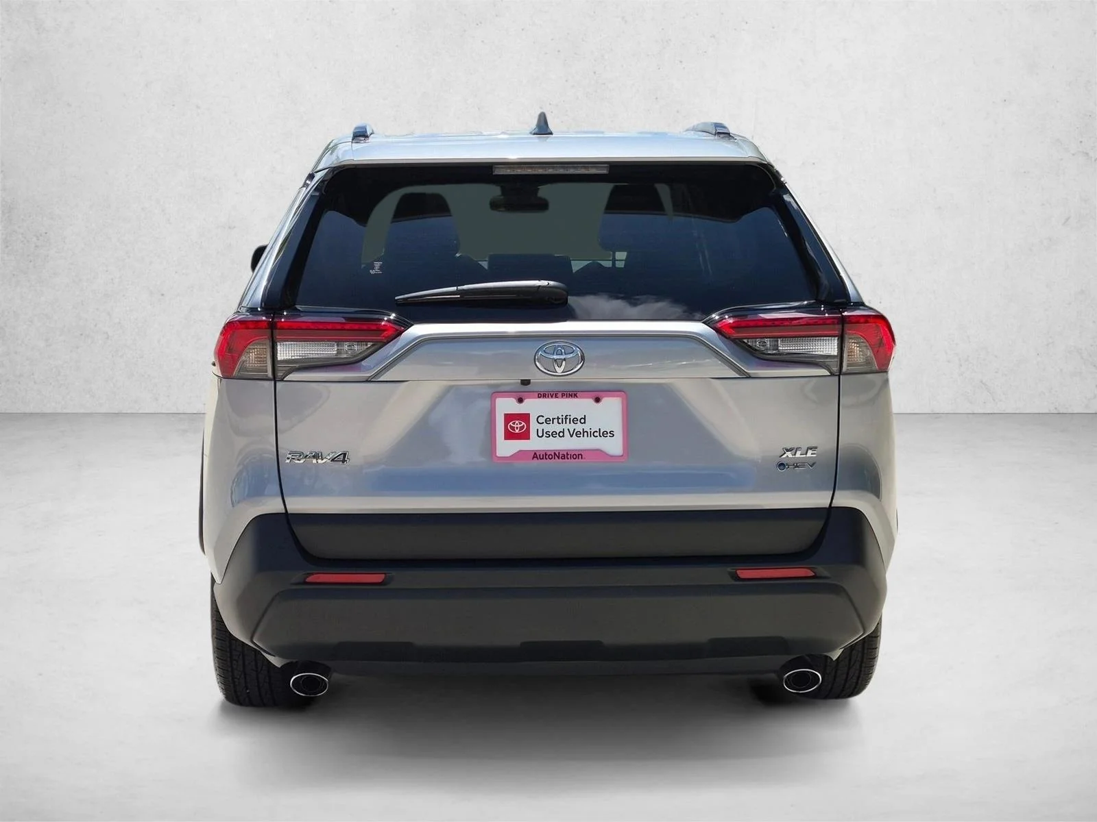 Used 2025 Silver Sky Metallic Toyota Hybrid XLE image 6
