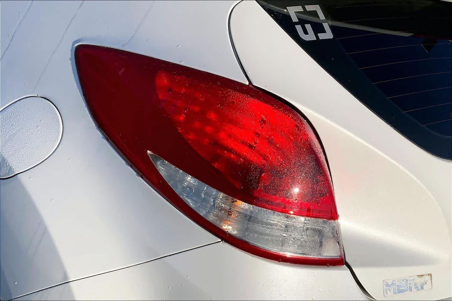 Used 2014 Elite White Pearl Hyundai Turbo image 25