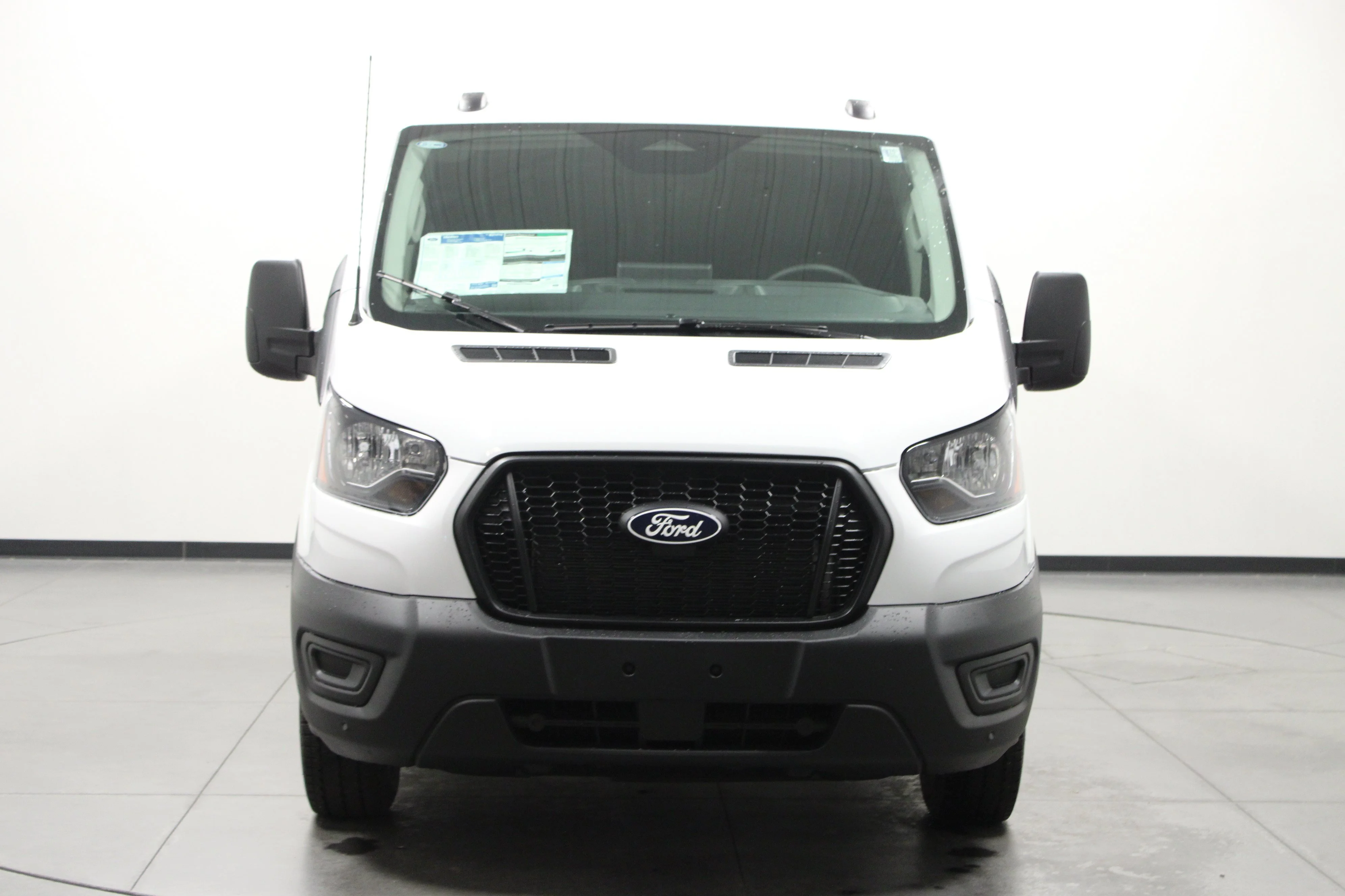 New 2026 Oxford White Ford Cargo Van image 9