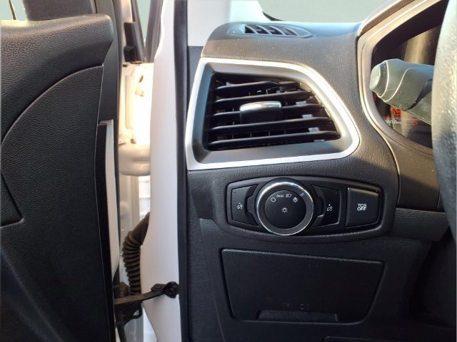 Used 2024  Ford SEL image 13