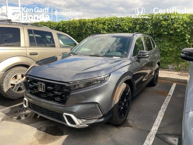 2023 Honda CR-V Hybrid Sport Touring AWD's photo