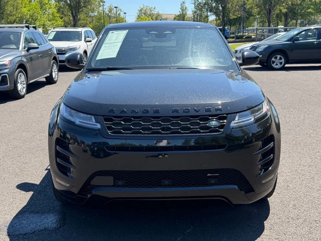 Used 2023 Santorini Black Metallic Land Rover R-Dynamic SE image 3