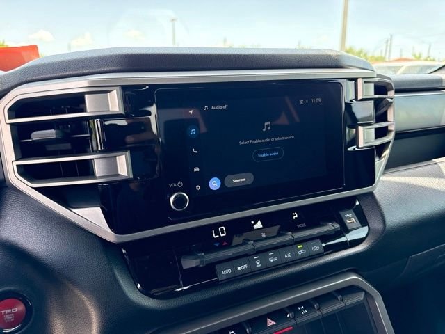 2025 Toyota Tundra SR5 - Photo 29