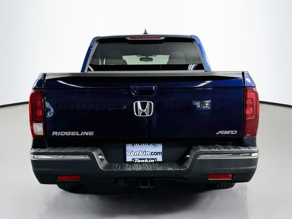 Used 2018 Obsidian Blue Pearl Honda RTL-T image 7