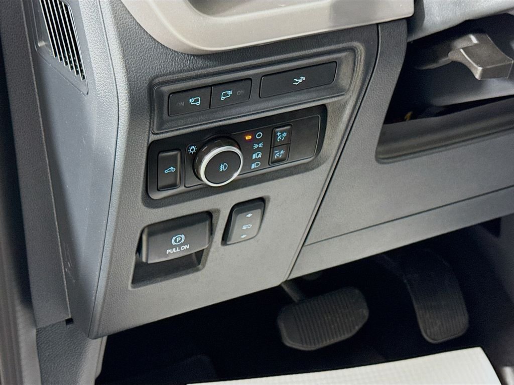 Used 2023 Area 51 Blue Ford XLT image 15