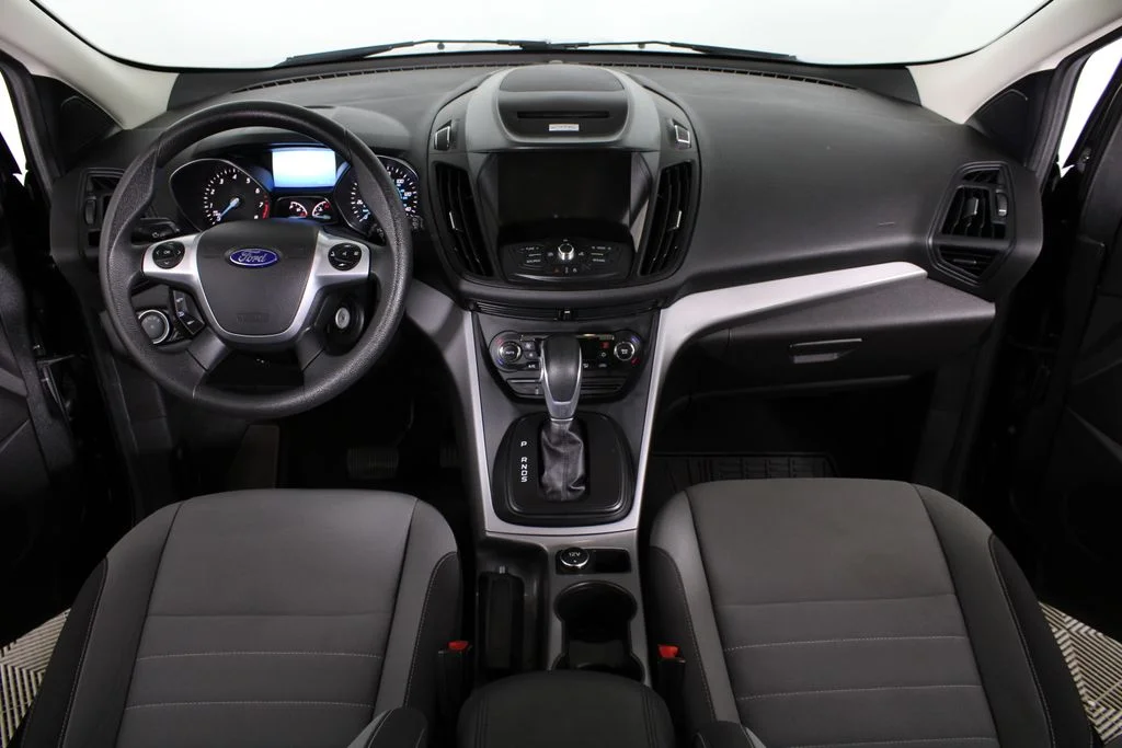 Used 2015 Gray Ford SE image 24