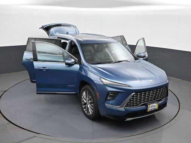 New 2026 Ocean Blue Metallic Buick Avenir image 30
