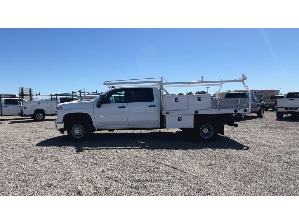 New 2026 Summit White Chevrolet Work Truck image 7