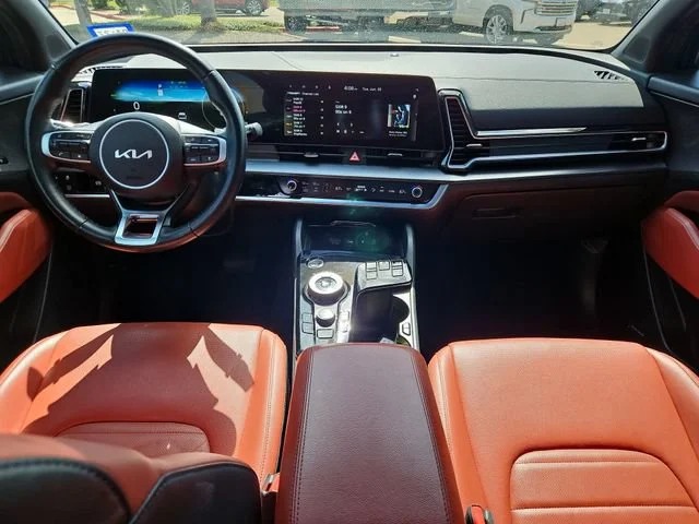 Used 2024  Kia SX-Prestige image 11