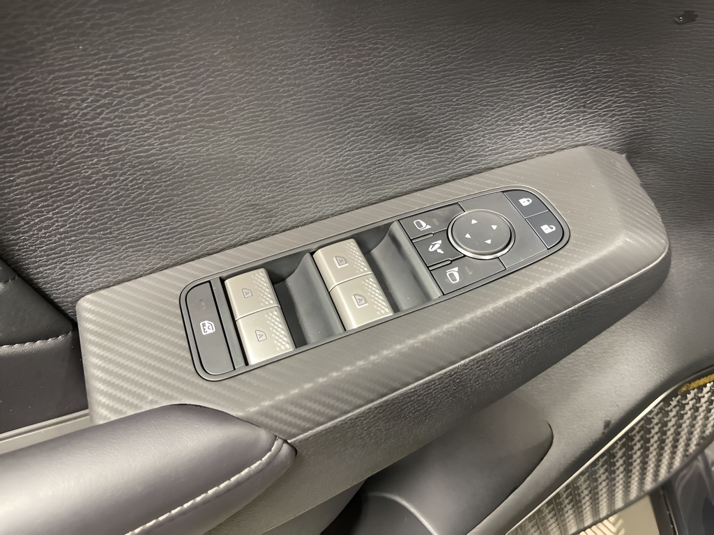 New 2026  Mitsubishi Black Edition image 22