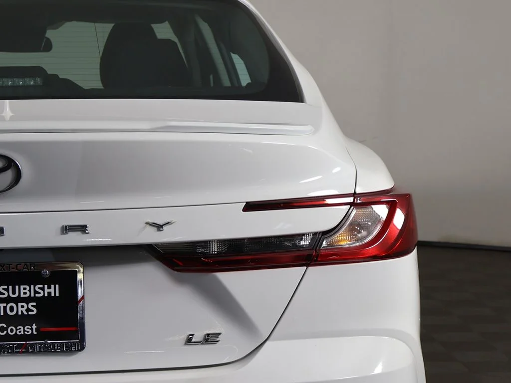 Used 2025 White Toyota LE image 14