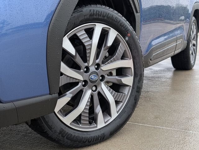 New 2026 DAYBREAK BLUE PEARL Subaru Touring image 2