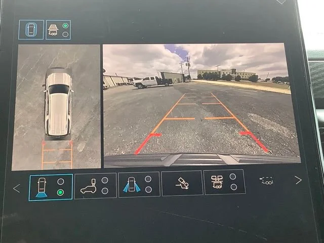 2026 GMC Yukon XL AT4 - Photo 27
