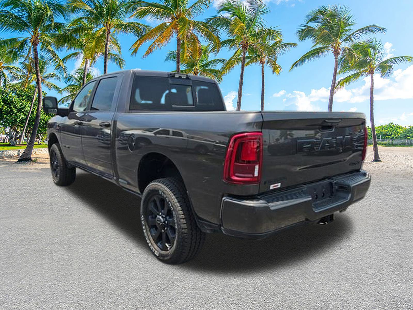 2025 RAM 2500 Big Horn - Photo 8