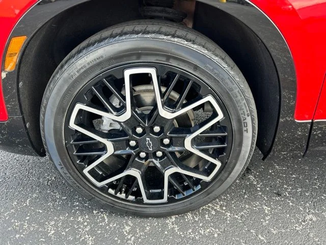 Used 2023 Red Chevrolet RS image 17