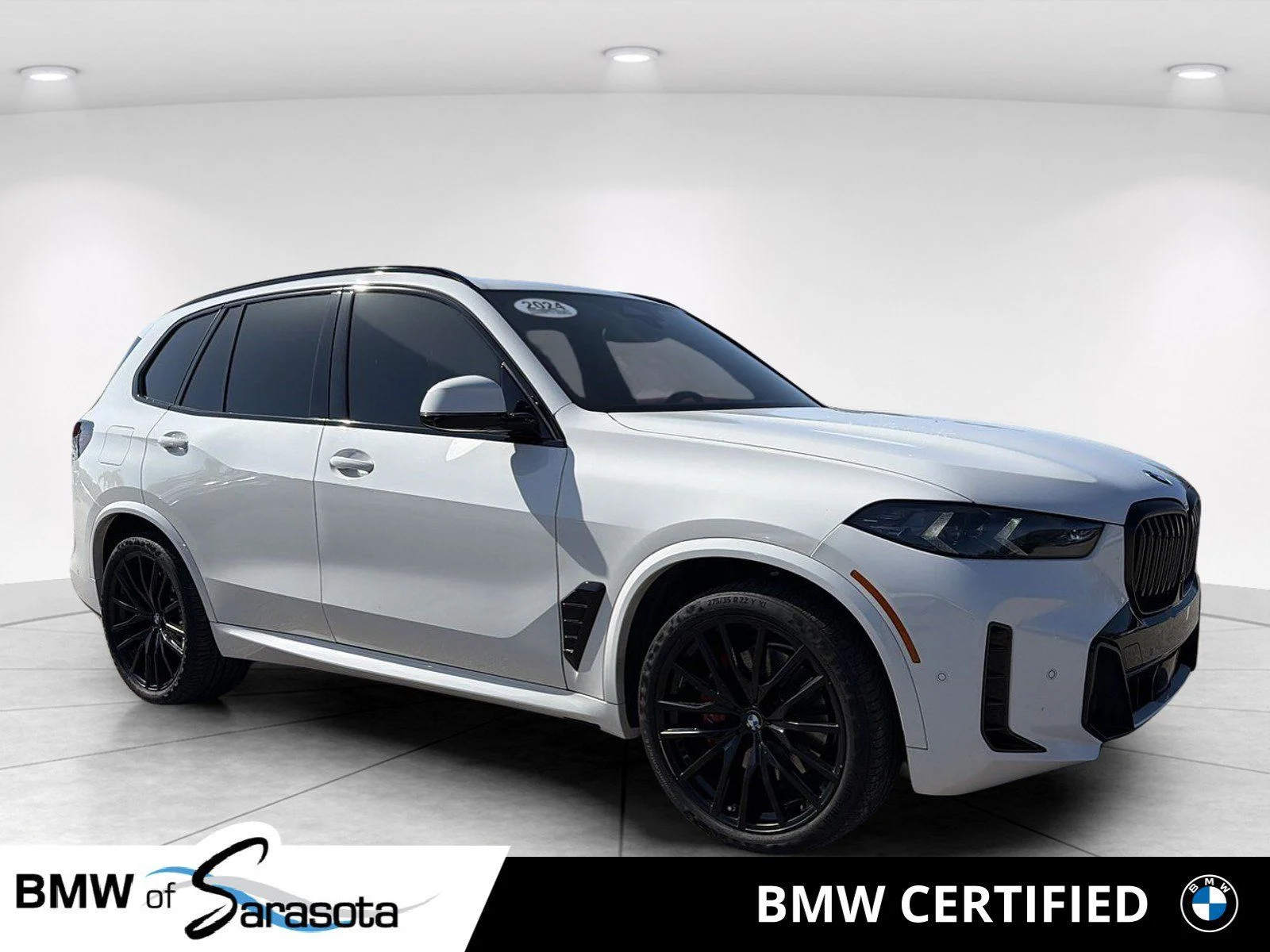 Certified Used 2024 Alpine White BMW xDrive40i image 1