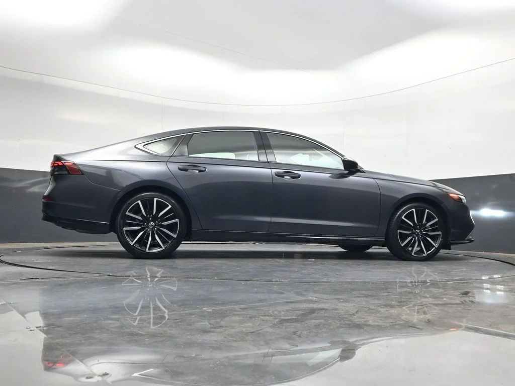 2023 Honda Accord Hybrid Touring - Photo 38