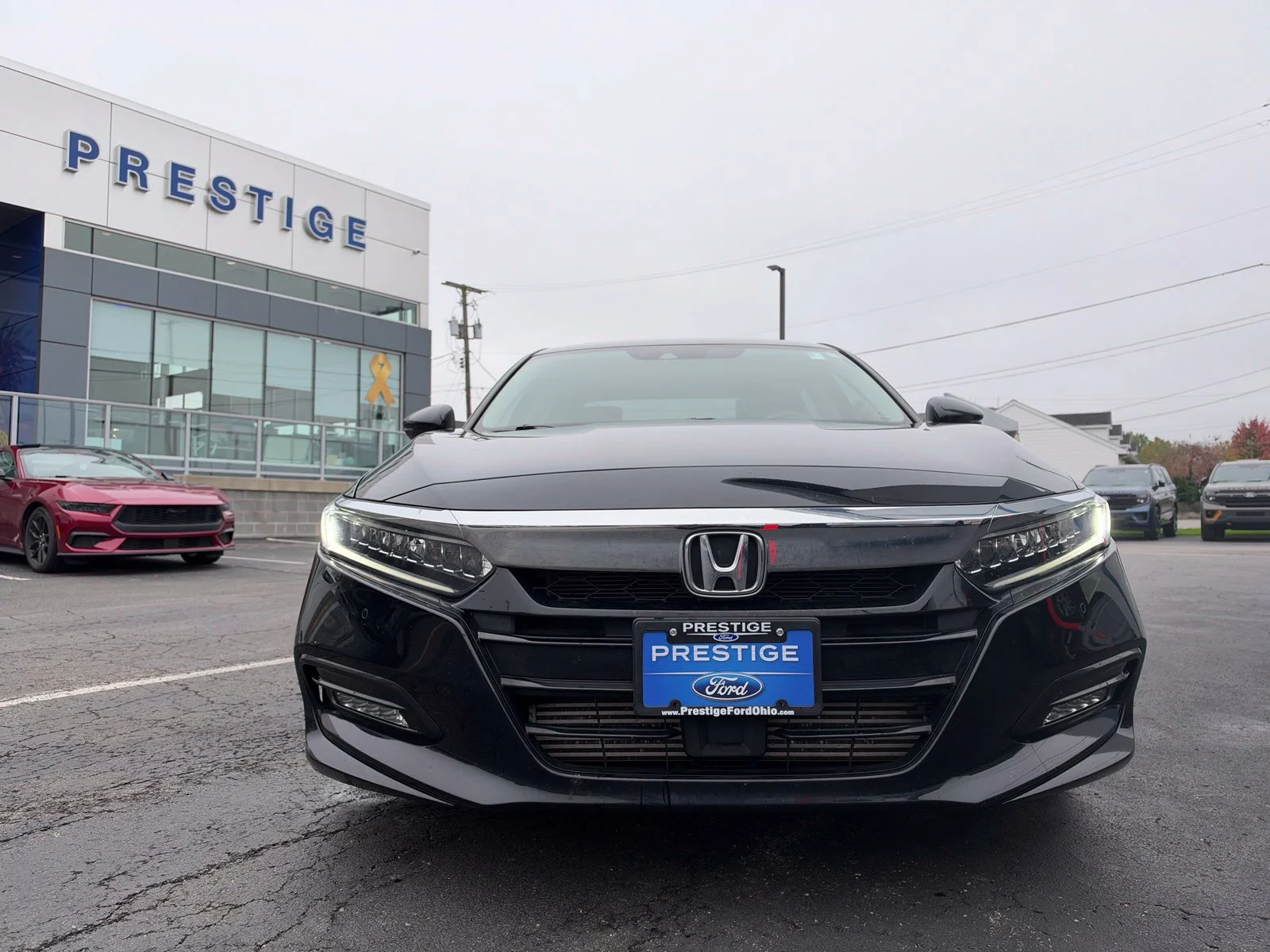 Used 2020 Black Honda Touring 2.0T image 8