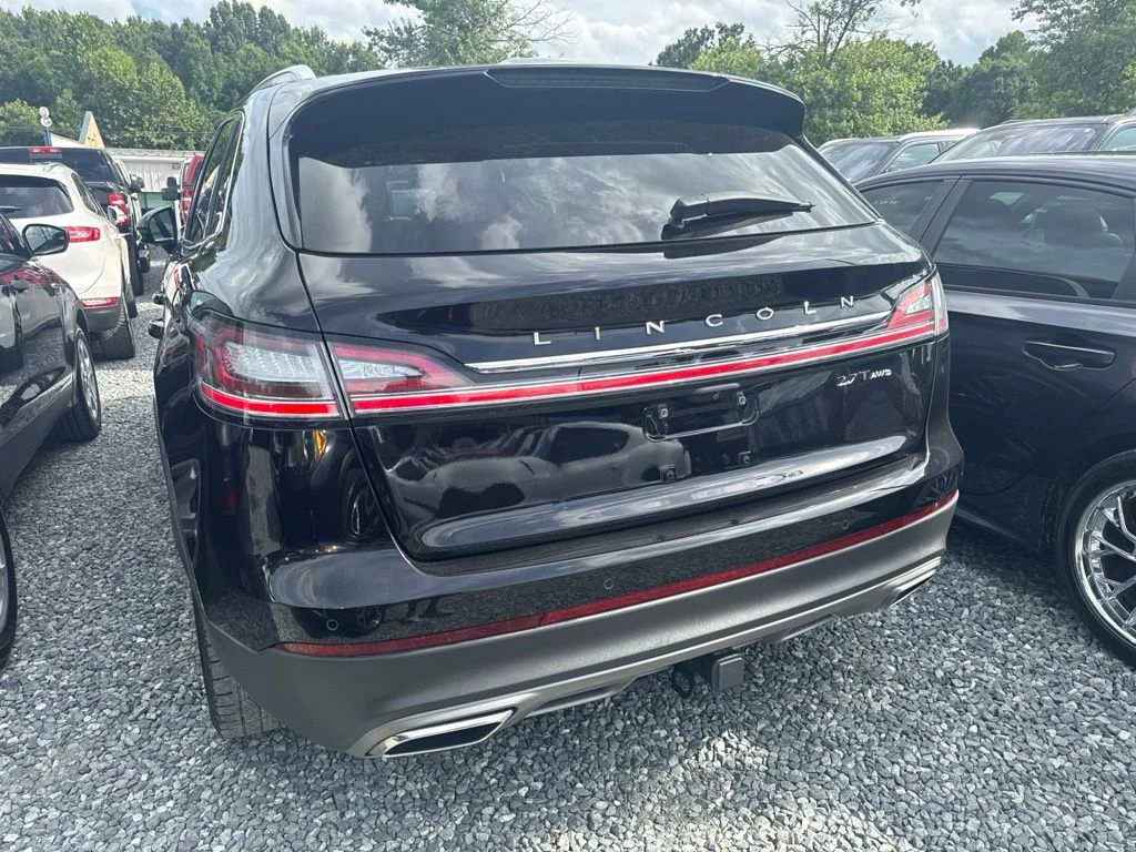 Used 2019 Black Lincoln Reserve image 5