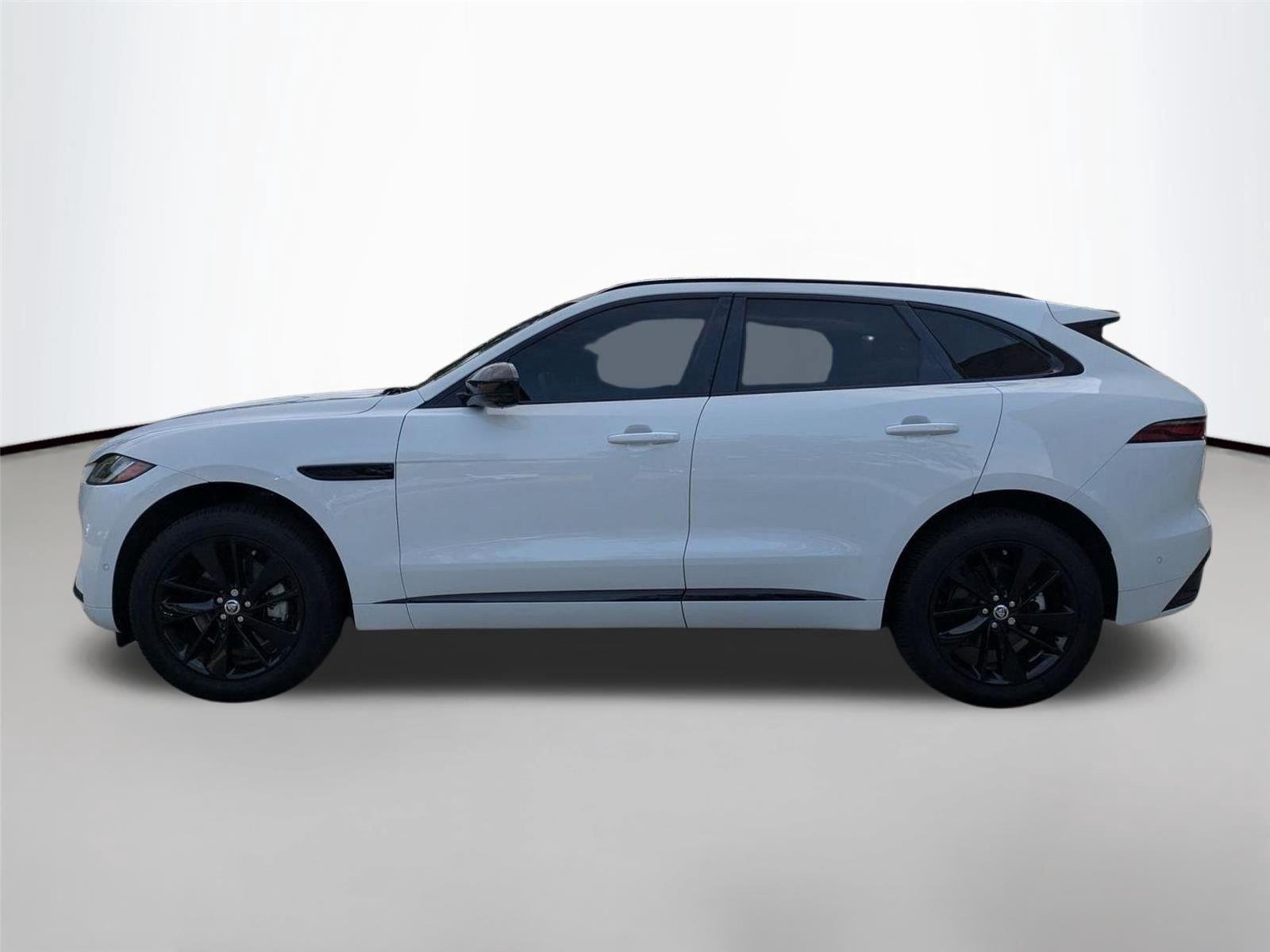 Used 2024 Fuji White Jaguar R-Dynamic S image 9