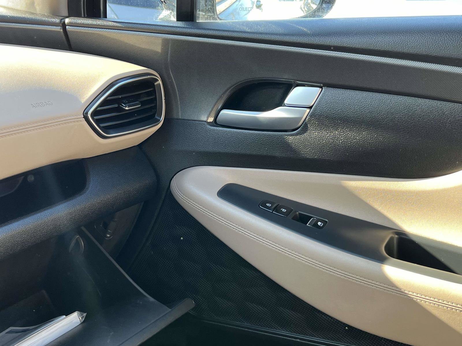 Used 2023 Twilight Black Hyundai SEL image 34