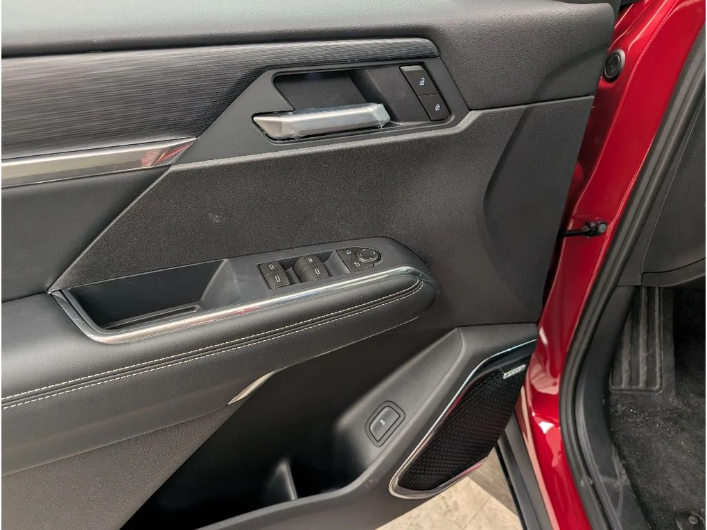 2026 GMC Acadia Elevation - Photo 7