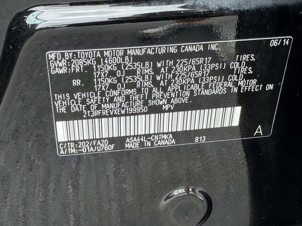 Used 2014 Black Toyota XLE image 28
