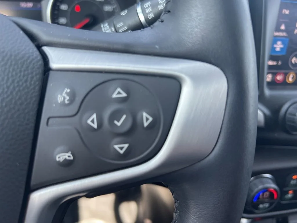 2022 GMC Terrain SLT - Photo 16